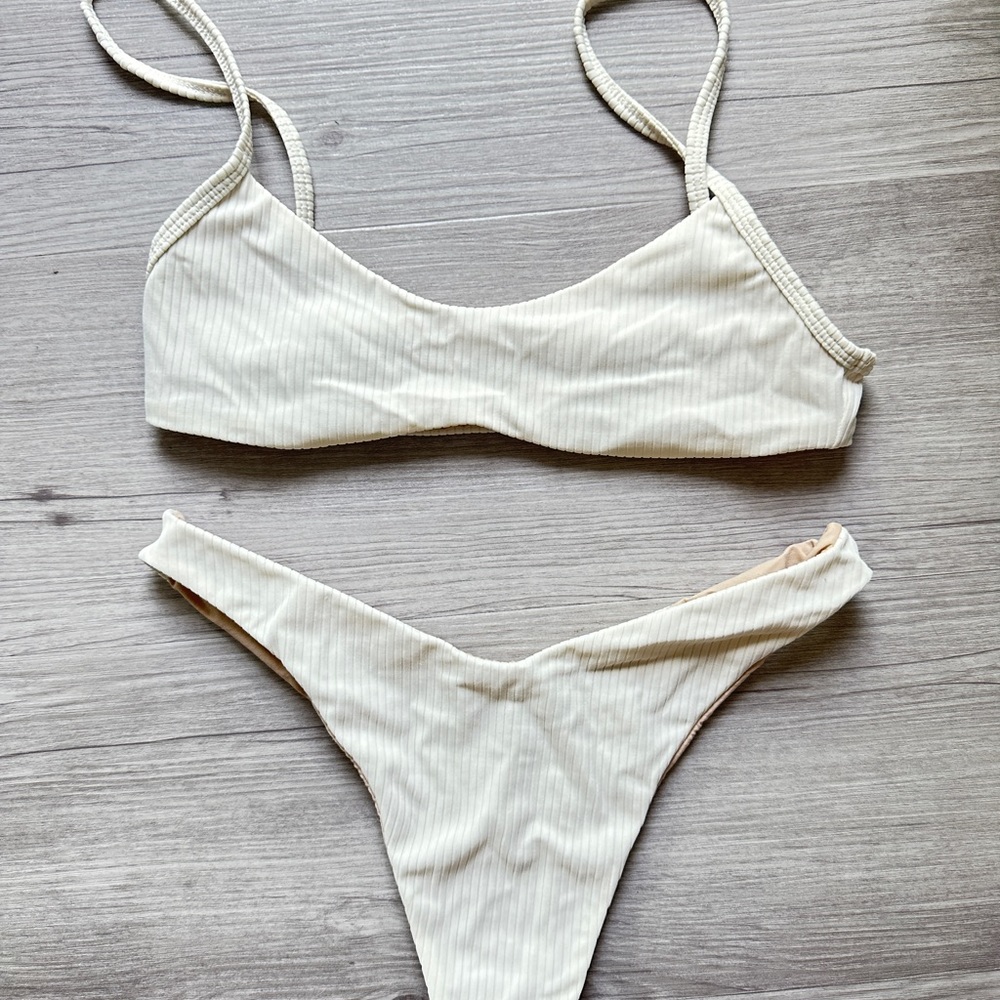 KITH Bikini swim set cream rib